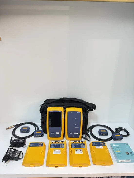 FLUKE Networks DSX-8000QI 2 GHz Cable Analyzer with Quad OLTS CAL-2024