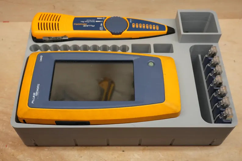 Fluke LinkIQ Network Tester Kit with Packout Insert & Full Accessories
